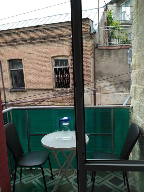 Dadu'S Apartment Tbilisi Luaran gambar